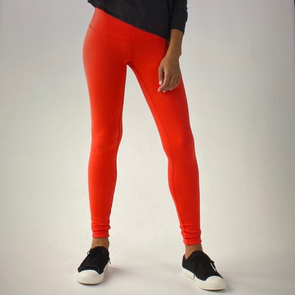 🍋Lululemon Wunder Under
Pant Ill ()
Cranberry / Alarming
Size… - Picture 3 of 10